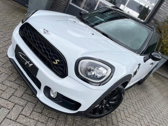 Mini COUNTRYMAN 2.0 CO.S E ALL4 CHILI - LEDER - PANO - NAVI - 18 INCH - ORG. NL.