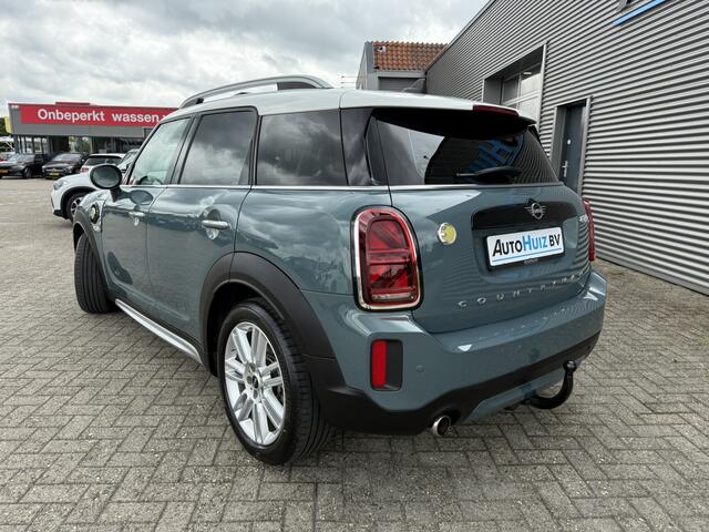 Mini COUNTRYMAN Mini 2.0 Cooper S E ALL4 Classic LED Leer PDC Carplay Panoramadak 18 Inch DAB