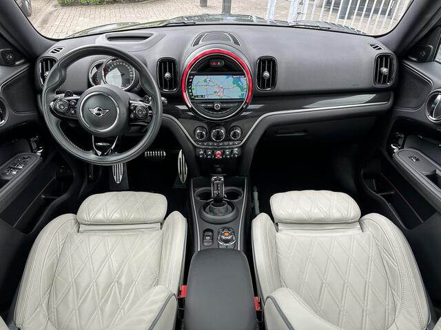 Mini COUNTRYMAN Mini 2.0 John Cooper Works ALL4 Chili Pano-Dak | Trekhaak | Camera | Memory | HUD | Stoelverw. | Harman Cordon