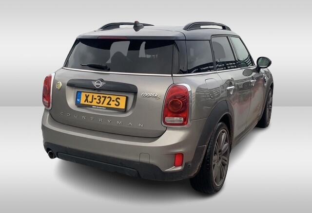 Mini COUNTRYMAN Mini 2.0 Cooper S E ALL4 Chili / Panoramadak / Camera / Head-up / 19'' / Leder / Navigatie / Stoelverwarming / DAB / Cruise Control