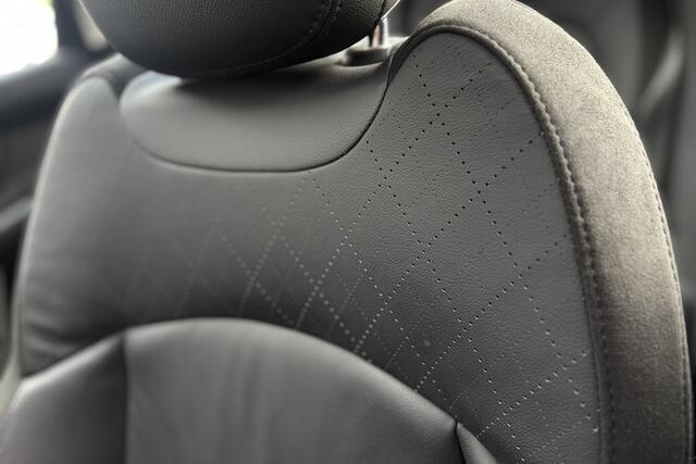 Mini COUNTRYMAN 2.0 Cooper SE ALL4 | Panodak | Comfort Access | Adaptive Cruise | Head-Up | Sportleder