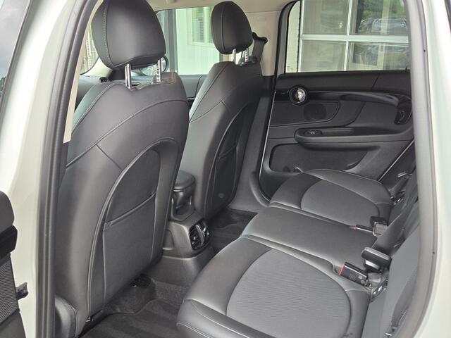 Mini COUNTRYMAN 2.0 CO.S E ALL4 I SPORTSTOELEN I LEDER I NAVIGATIE I CLIMATE CONTROL I HEAD UP I