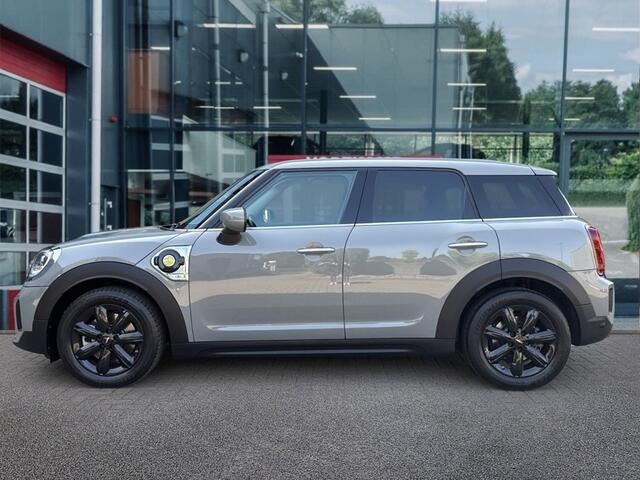 Mini COUNTRYMAN COOPER SE ALL4 PANO-DAK/NAVI/PDC/CRUISE/STOELVERW