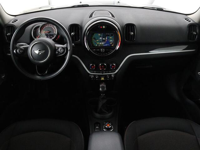 Mini COUNTRYMAN Mini 2.0 Cooper S E ALL4 Pepper | Climate control | Navigatie | PHEV | Park assist | Elektrische achterklep | Bleutooth