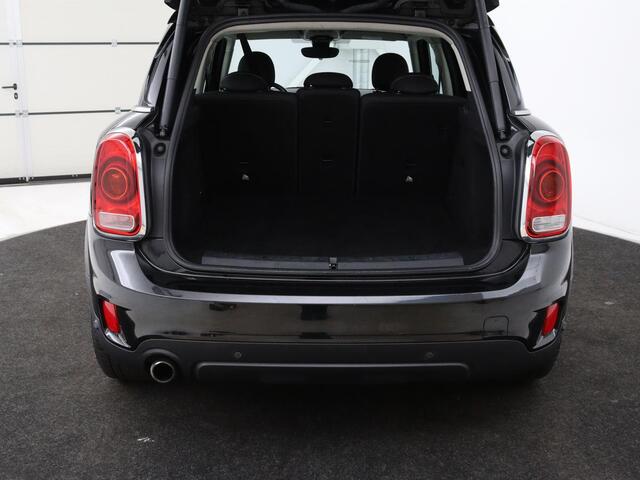 Mini COUNTRYMAN Mini 2.0 Cooper S E ALL4 Pepper | Climate control | Navigatie | PHEV | Park assist | Elektrische achterklep | Bleutooth