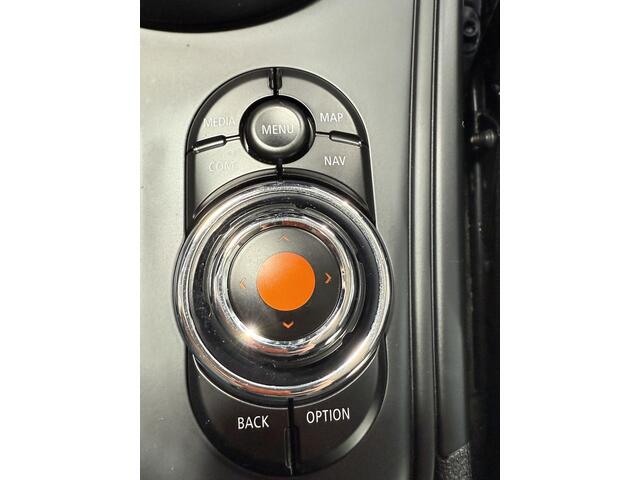 Mini COUNTRYMAN Mini 2.0 Cooper S E ALL4 Business Edition plug-in hybri