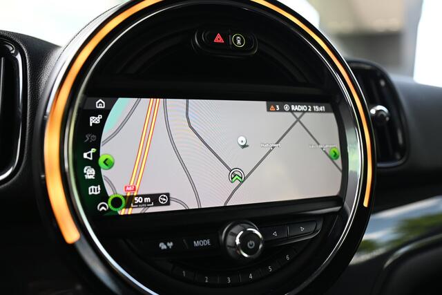Mini COUNTRYMAN Cooper Chili Automaat / Comfort Access / LED / Comfortstoelen / Harman-Kardon / Park Assistant