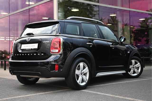 Mini COUNTRYMAN Cooper Chili Automaat / Comfort Access / LED / Comfortstoelen / Harman-Kardon / Park Assistant