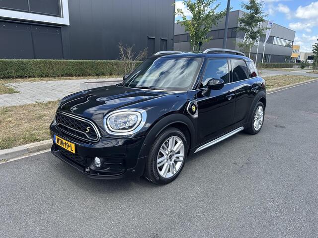 Mini COUNTRYMAN 2.0 Cooper SE ALL4 Chili