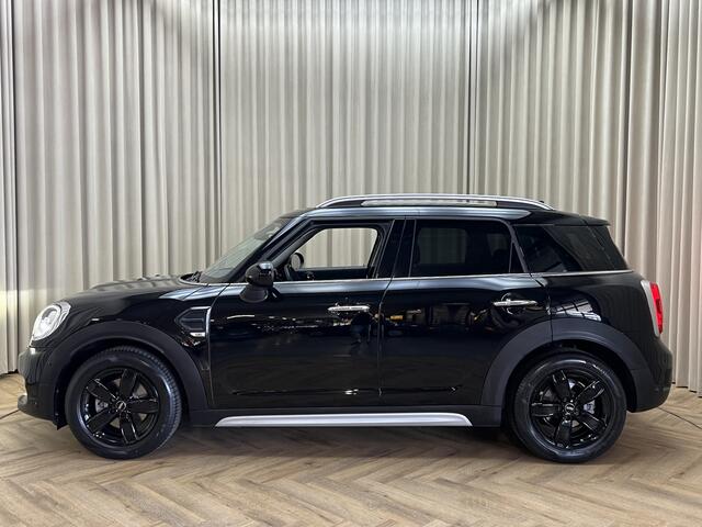 Mini COUNTRYMAN Mini 1.5 Cooper Black Edit. *Automaat* Navi, Xenon, LED, Clima, Cruise, Privacy Glass