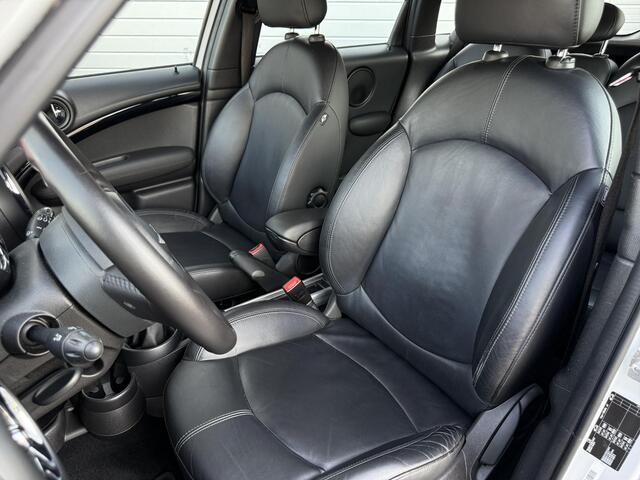 Mini COUNTRYMAN Mini 1.6 Cooper Chili Xenon | Navi | Stoelverwarming | Chili| Parkeersensoren