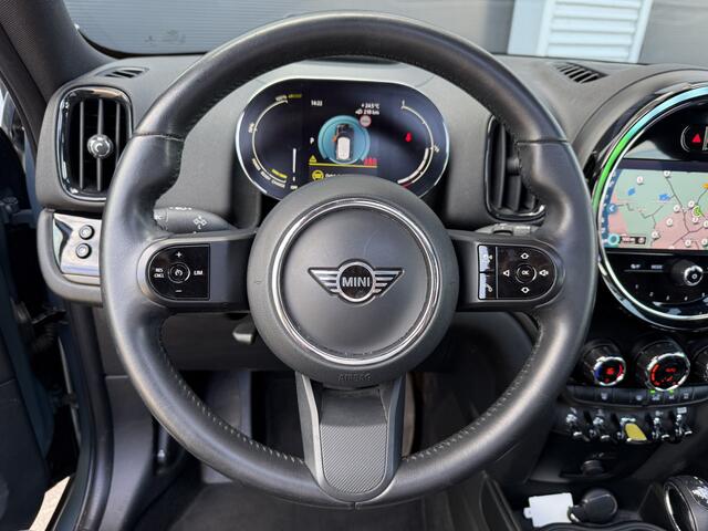 Mini COUNTRYMAN 2.0 Cooper S E ALL4 Northwood Pano/Camera/Apple