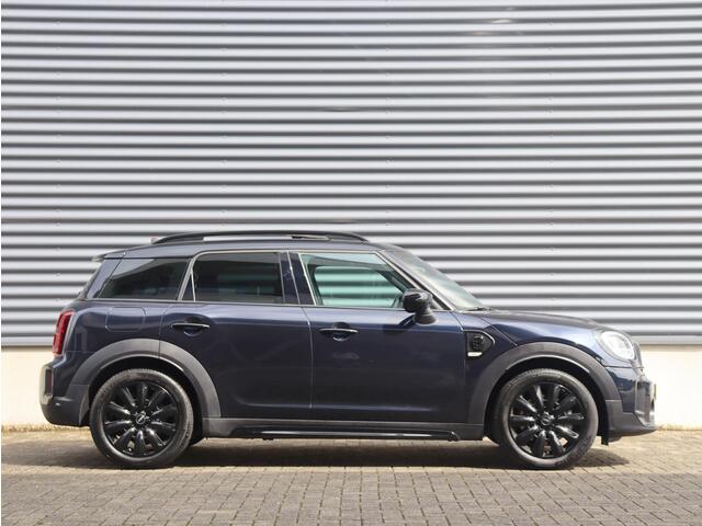 Mini COUNTRYMAN Cooper S E ALL4 | Classic + Panodak + Comfort Plus Pakket + Apple Carplay + Camera + Comfort Acces + Sportstoel + 18'' Pair Spoke Black