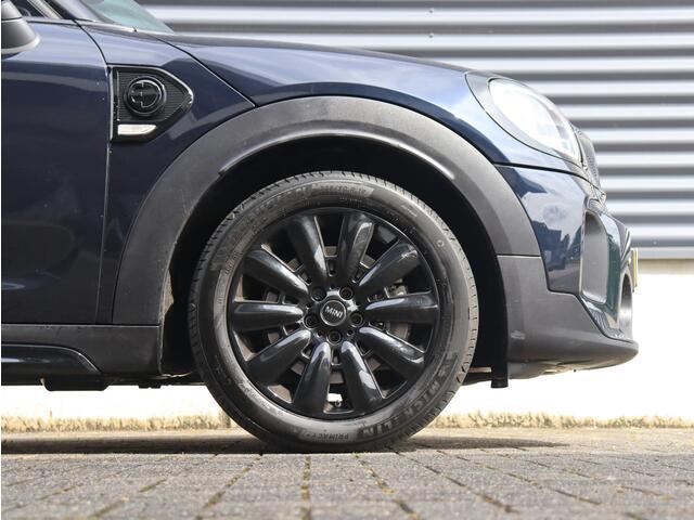 Mini COUNTRYMAN Cooper S E ALL4 | Classic + Panodak + Comfort Plus Pakket + Apple Carplay + Camera + Comfort Acces + Sportstoel + 18'' Pair Spoke Black