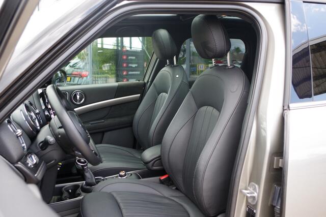 Mini COUNTRYMAN Mini 1.5 Cooper ALL4 Chili 225 PK PHEV, Leder, Panoramadak, Memory, Harman/Kardon Sound, Adap. Cruise Control