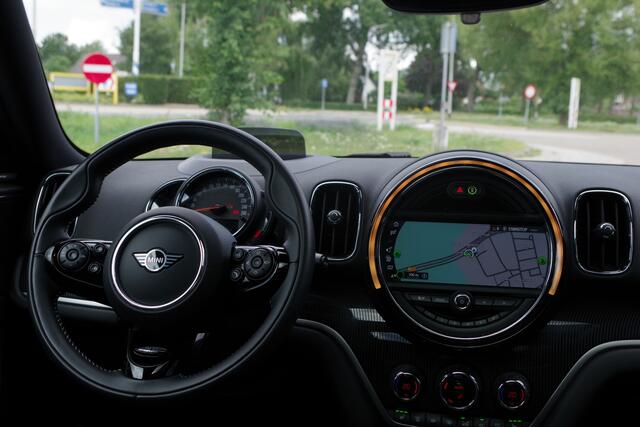 Mini COUNTRYMAN Mini 1.5 Cooper ALL4 Chili 225 PK PHEV, Leder, Panoramadak, Memory, Harman/Kardon Sound, Adap. Cruise Control