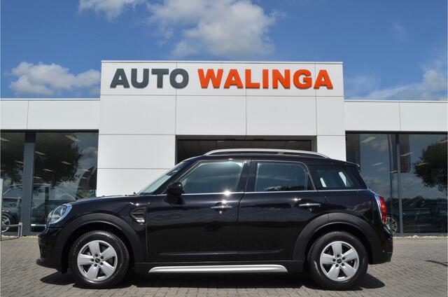 Mini COUNTRYMAN Mini 1.5 Cooper Business Edition Navi | Airco | Dakrails | Bluetooth | PDC | Metallic zwart