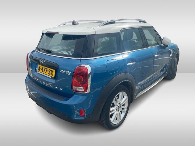 Mini COUNTRYMAN Mini 2.0 Cooper S E ALL4 Chili / Panoramadak / Camera / Head-up / Apple CarPlay / Navigatie / 18'' / Sportstoelen / Stoelverwarming / DAB / Cruise Control