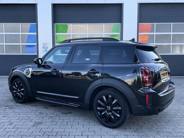 Mini COUNTRYMAN 2.0 COOPER SE. ALL4 CLASSIC / Pano / Leder / ACC