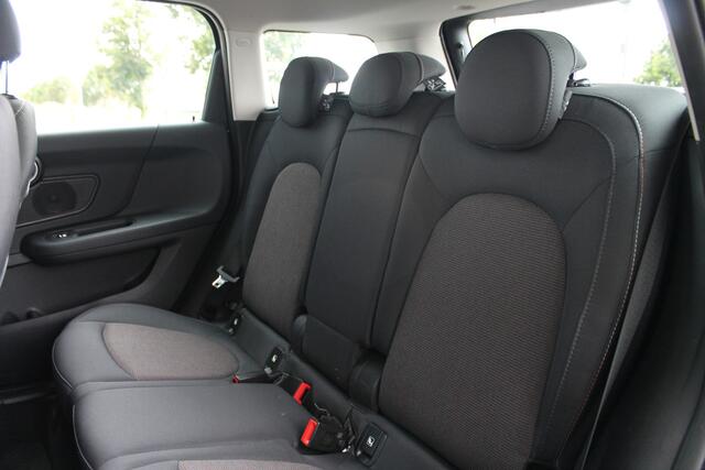 Mini COUNTRYMAN One Pepper / Comfort Access / Navigatie / Cruise Control / Multifunctioneel stuurwiel