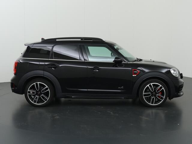 Mini COUNTRYMAN Mini 2.0 John Cooper Works ALL4 Chili | Panoramadak | Harman/Kardon Audio | Sportstoelen | Camera | Stoelverwarming | Navigatie | HUD |