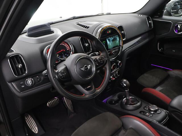 Mini COUNTRYMAN Mini 2.0 John Cooper Works ALL4 Chili | Panoramadak | Harman/Kardon Audio | Sportstoelen | Camera | Stoelverwarming | Navigatie | HUD |