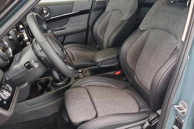 Mini COUNTRYMAN Mini 2.0 Cooper S E ALL4 Navigatie Sporstoelen Led Dab Carplay Parkeersensoren Stoelverwarming Plug In Hybride