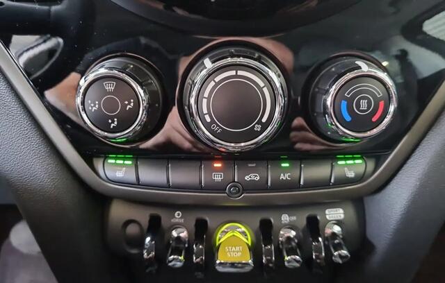 Mini COUNTRYMAN Mini 2.0 Cooper S E ALL4 Navigatie Sporstoelen Led Dab Carplay Parkeersensoren Stoelverwarming Plug In Hybride