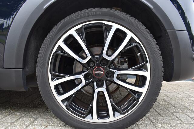 Mini COUNTRYMAN Mini 2.0 /192pk Cooper S Automaat / Navi / HU display / Keyless / 19" LM / Pano dak