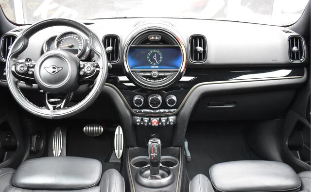 Mini COUNTRYMAN Mini 2.0 /192pk Cooper S Automaat / Navi / HU display / Keyless / 19" LM / Pano dak