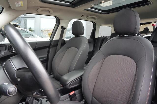 Mini COUNTRYMAN Mini 1.5 Cooper Salt 136pk Panoramadak/Navigatie/Stoeverwarming