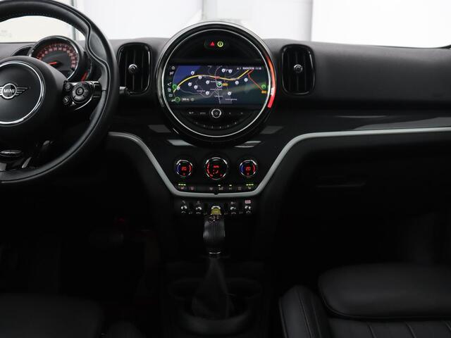 Mini COUNTRYMAN 2.0 Cooper S E ALL4 Chili | Panoramadak | Leder | Stoelverwarming | Harman/Kardon | Carplay | Full LED | Navigatie | Climate control | Parkeerhulp | PHEV
