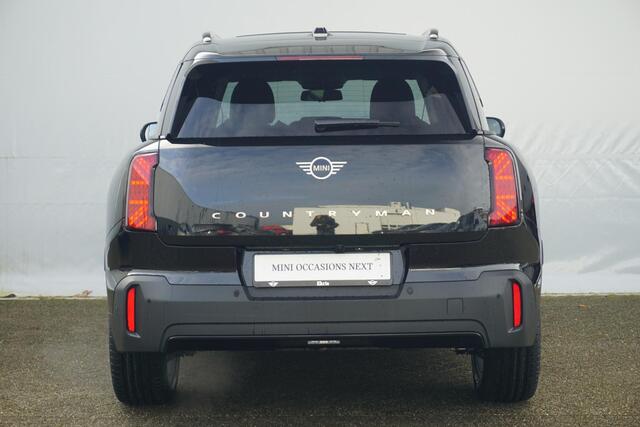 Mini COUNTRYMAN C Classic | Pakket M | Stoel- en Stuurverwarming | Comfort Access | Panorama Dak | Trekhaak | Head-Up
