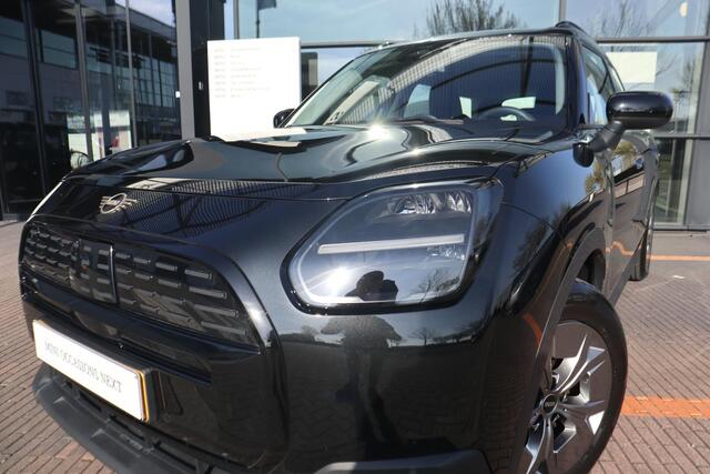 Mini COUNTRYMAN E / Essential trim + Pakket XS