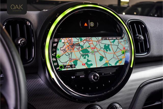 Mini COUNTRYMAN 1.5 Cooper Classic Aut. | Navigatie | Leder | LED | 18"LM | PDC | Sage Green