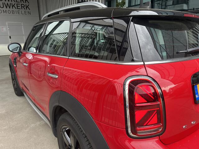 Mini COUNTRYMAN Mini 1.5 Cooper ALL4 | AUTOMAAT | LEDER | CARPLAY/ANDROID | CAMERA | NAVI | CRUISE CONTROL | CLIMATE CONTROL | PDC V+A | LMV 17'' | STOELVERWARMING | LED | BLUETOOTH