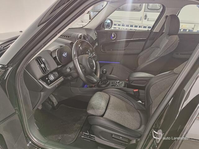 Mini COUNTRYMAN Mini 1.5 Cooper 136pk Business Classic Edition 100kw Carplay / A.Cam./ Navi / Cruise C./ ECC