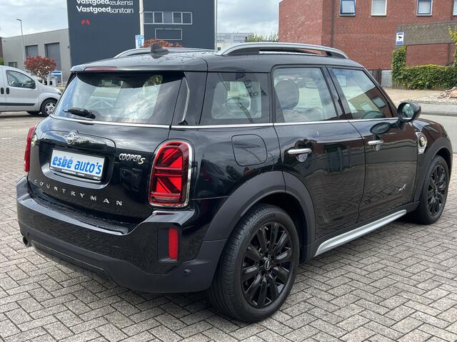 Mini COUNTRYMAN Mini 2.0 Cooper S E ALL4 Navigatie Panoramdak Sportstoelen Leder Stoel + Stuurverwarming Carplay Keyless Clima Camera Plug In Hybride