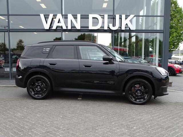 Mini COUNTRYMAN Mini 1.5 C Classic M Sport Plus Elek.Trekhaak Pano.Dak Led Driv.Ass. Head-up 18" LM Velgen