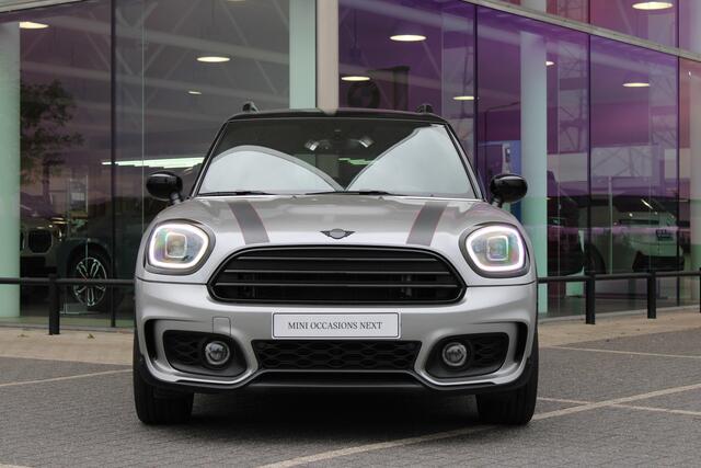 Mini COUNTRYMAN Cooper Rockingham GT JCW Automaat / Premium Go Pakket / Achteruitrijcamera / LED / Comfort Access / Park Assistant / Stoelverwarming