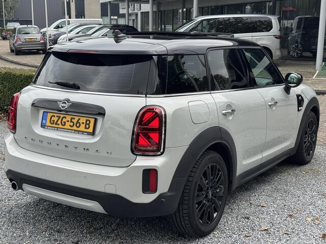 Mini COUNTRYMAN Mini 2.0 Cooper S E ALL4 MINI Yours (Pano,Leer,Camera,Navi,Acc)
