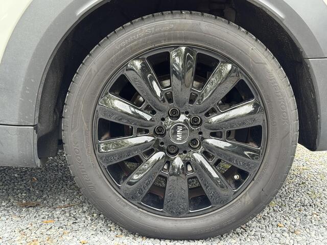 Mini COUNTRYMAN Mini 2.0 Cooper S E ALL4 MINI Yours (Pano,Leer,Camera,Navi,Acc)