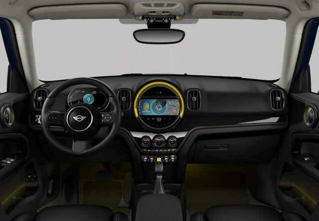 Mini COUNTRYMAN Mini 2.0 Cooper S E ALL4 Stoelverwarming | Camera | Comfort Access