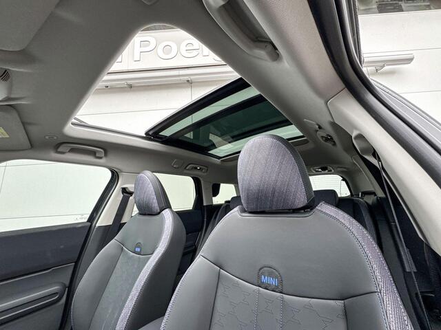 Mini COUNTRYMAN Electric SE ALL4 Classic M Plus 66.5 kWh