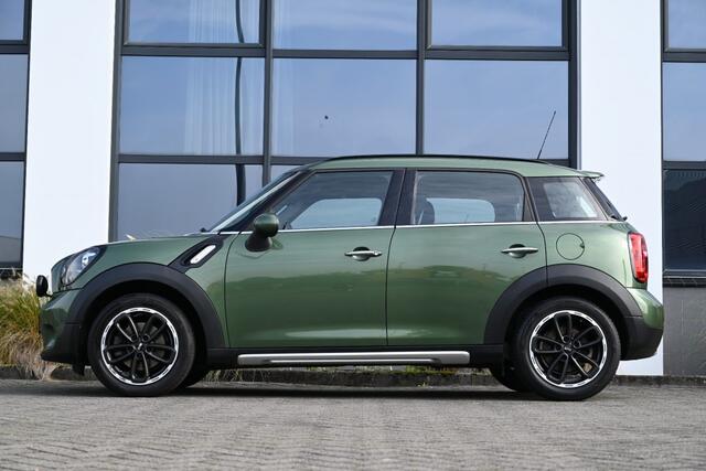 Mini COUNTRYMAN Pepper 1.6 Xenon Pano Jungle Green