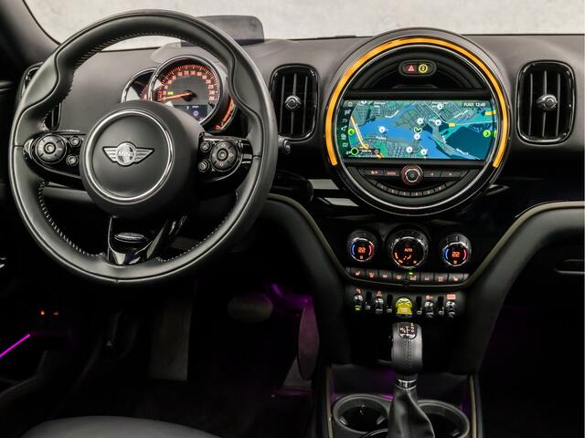 Mini COUNTRYMAN Mini 2.0 Cooper S E ALL4 Full Option 225Pk Automaat (PANORAMADAK, APPLE CARPLAY, HEAD UP DISPLAY, CAMERA, HARMAN / KARDON, SFEERVERLICHTING, ELEKTRISCHE STOELEN, UNION JACK ACHTERLICHTEN, STOELVERWARMING, ADAPTIVE CRUISE, DEALE