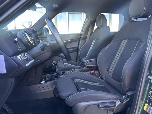 Mini COUNTRYMAN Mini Cooper S ALL4 Pepper 225 PK | Automaat | Plug-in Hybrid | John Cooper Works | Start/Stop | Navigatie | Parkeersensor | Cruise Control