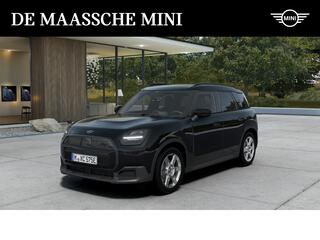 mini-countryman-e---blackyard---18"