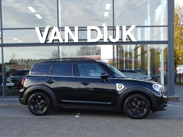 Mini COUNTRYMAN Mini 2.0 Cooper S E ALL4 Untamed Edition Leder Camera Led Driv.Ass. Elek.Stoelen Nav.Pro. 17" LM Velgen