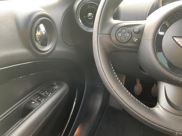 Mini COUNTRYMAN Mini 1.6 Cooper Pepper, Vol opties | NL auto